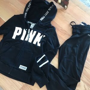 PINK Bundle of 2. Jacket and Ultimate leggings.